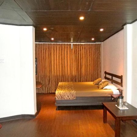 The Corner Hotel Nainital Room photo