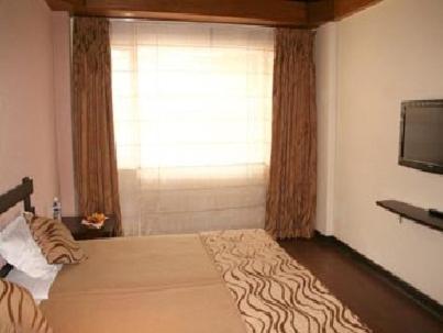 The Corner Hotel Nainital Exterior photo